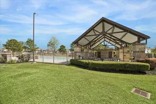14902 Somerset Horizon Ln, Houston, TX 77044 - Photo 35