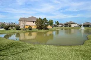 14902 Somerset Horizon Ln, Houston, TX 77044 - Photo 33