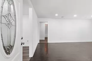 2281 Des Jardines St, Houston, TX 77023 - Photo 5