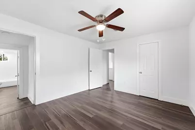 2281 Des Jardines Street, Houston, TX 77023 - Photo 13