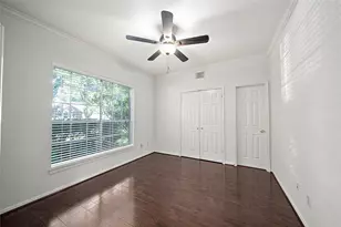 1711 S Medio River Cir, Sugar Land, TX 77478 - Photo 5