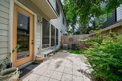 605 W Polk Street #B, Houston, TX 77019 - Photo 41