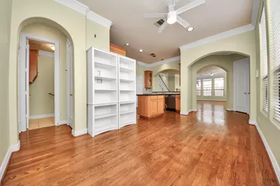 605 W Polk Street #B, Houston, TX 77019 - Photo 9