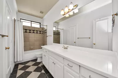 605 W Polk Street #B, Houston, TX 77019 - Photo 33