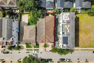 605 W Polk St, Houston, TX 77019 - Photo 3