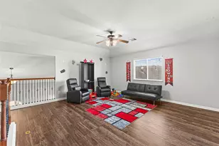 2701 Shallow Falls Ct, Pearland, TX 77584 - Photo 19
