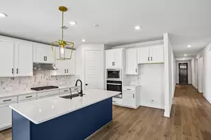 17122 Remington Mdws St, Waller, TX 77484 - Photo 9