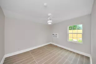 5903 Belneath St, Houston, TX 77033 - Photo 9