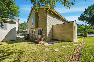 24 Lakeview Village, Conroe, TX 77356 - Photo 5