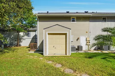 24 Lakeview Village, Conroe, TX 77356 - Photo 23
