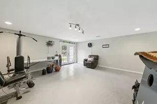 3430 W Meadow Ln, Dickinson, TX 77539 - Photo 21