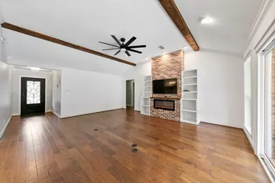 3430 W Meadow Lane, Dickinson, TX 77539 - Photo 11