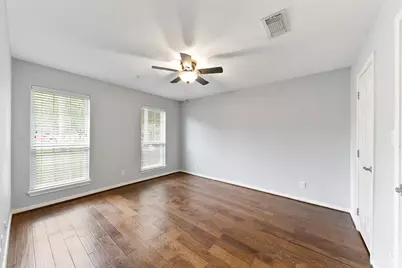 3430 W Meadow Lane, Dickinson, TX 77539 - Photo 23