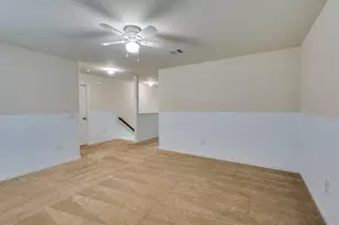 10011 Sanders Rose Lane, Houston, TX 77044 - Photo 11