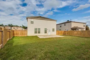10011 Sanders Rose Lane, Houston, TX 77044 - Photo 9