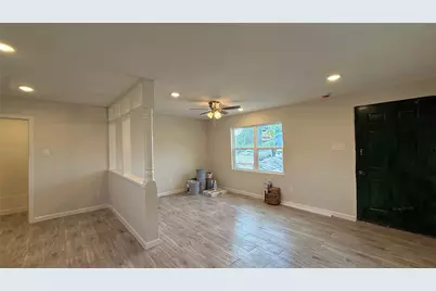 7010 Brownsville Street #1/2, Houston, TX 77020 - Photo 9