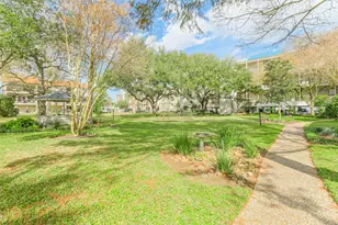 351 Lakeside Ln, Houston, TX 77058 - Photo 5