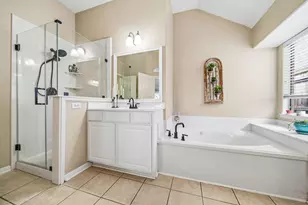 1575 Garden Lakes Dr, Friendswood, TX 77546 - Photo 27
