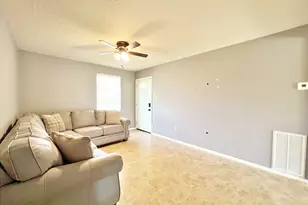 16914 David Glen Dr, Friendswood, TX 77546 - Photo 7