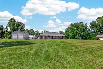 158 County Road 2194, Cleveland, TX 77327 - Photo 1