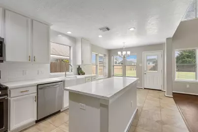 30834 Imperial Walk Lane, Spring, TX 77386 - Photo 15