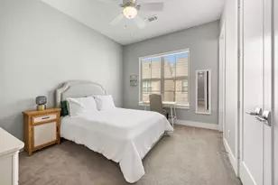 1216 Murrayhill Dr, Houston, TX 77043 - Photo 19