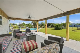 3814 Poskey Rd, Anahuac, TX 77514 - Photo 27