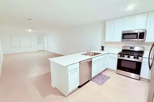 3109 Courtney Flower Dr, Conroe, TX 77301 - Photo 11