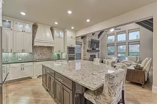 6 Canopy Green Dr, Tomball, TX 77375 - Photo 7