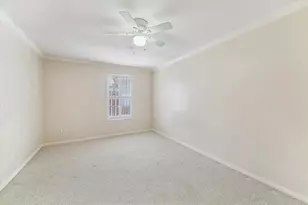 2732 Mid Ln, Houston, TX 77027 - Photo 19