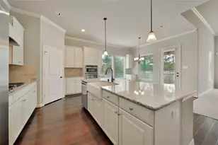 78 Hearthshire Cir, The Woodlands, TX 77354 - Photo 13
