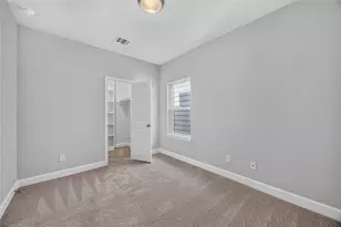 5672 Nolda St, Houston, TX 77007 - Photo 33