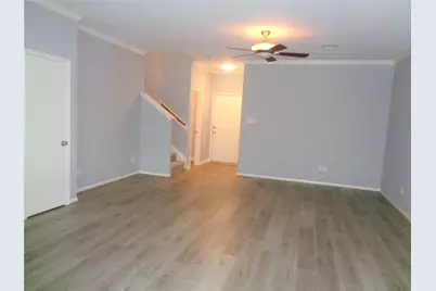 8122 Montague Manor Lane, Houston, TX 77072 - Photo 3