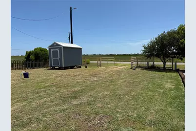 1279 County Road 299, Sargent, TX 77414 - Photo 9