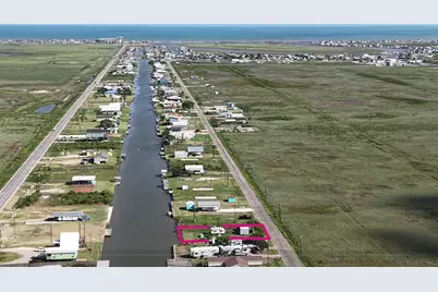 1279 County Road 299, Sargent, TX 77414 - Photo 3