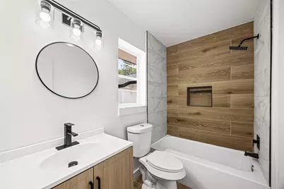 10259 Old Orchard Road, La Porte, TX 77571 - Photo 7