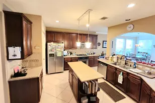 14330 Dunrobin Way, Sugar Land, TX 77498 - Photo 9