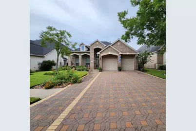 14330 Dunrobin Way, Sugar Land, TX 77498 - Photo 3