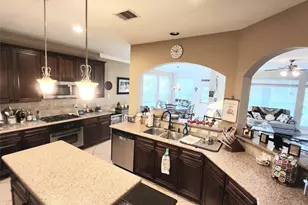 14330 Dunrobin Way, Sugar Land, TX 77498 - Photo 7