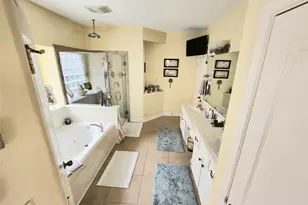14330 Dunrobin Way, Sugar Land, TX 77498 - Photo 17