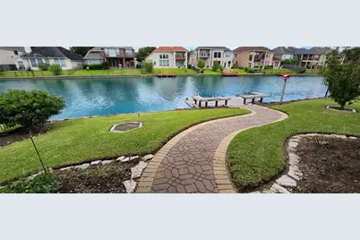 14330 Dunrobin Way, Sugar Land, TX 77498 - Photo 43