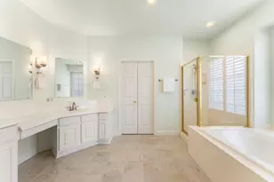 75 N Floral Leaf Cir, The Woodlands, TX 77381 - Photo 21