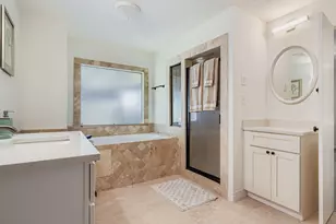 910 Eastlake St, Houston, TX 77034 - Photo 17