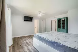 910 Eastlake St, Houston, TX 77034 - Photo 15