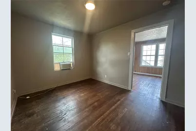605 E Hunnicutt Street, Baytown, TX 77520 - Photo 11