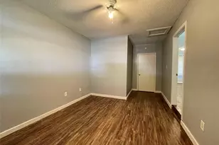 5213 Anzio Rd, Houston, TX 77033 - Photo 17