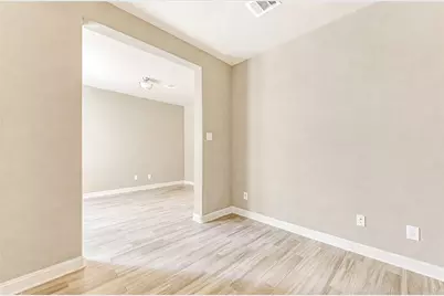 5826 Darling Street, Houston, TX 77007 - Photo 7