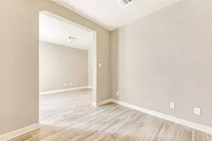 5826 Darling St, Houston, TX 77007 - Photo 7