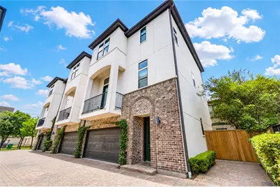 5826 Darling Street, Houston, TX 77007 - Photo 1