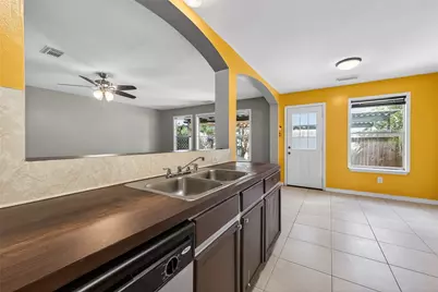 11735 Alief Clodine Road Road #50, Houston, TX 77072 - Photo 17